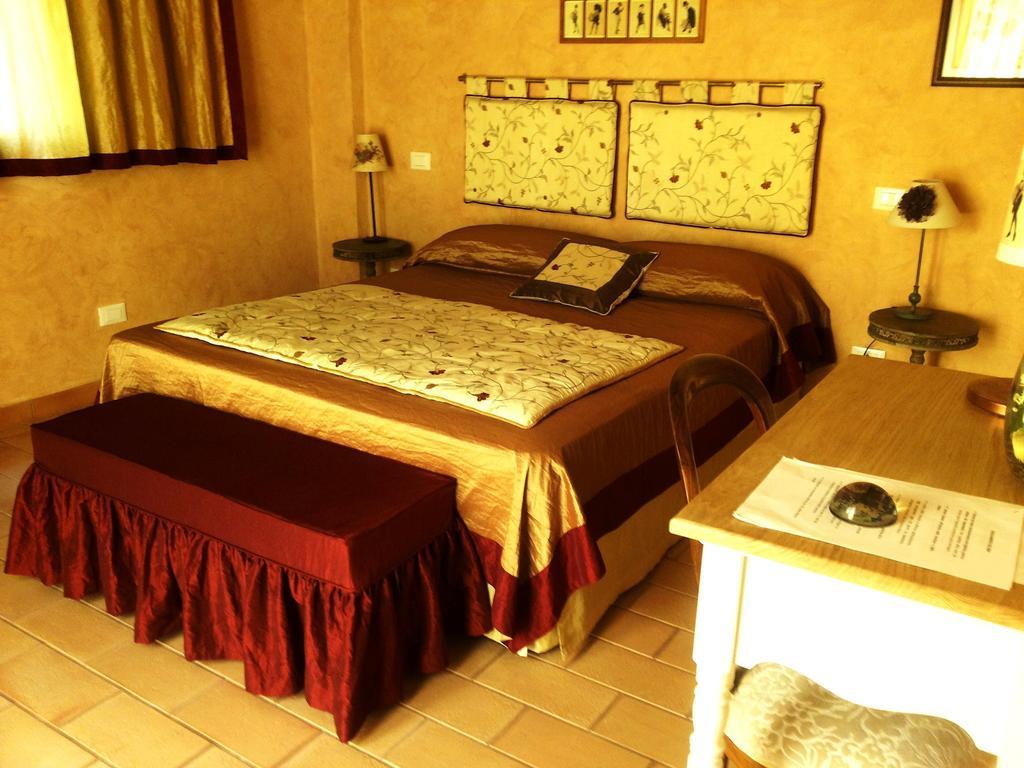B&B Antegiano Belforte del Chienti Zimmer foto